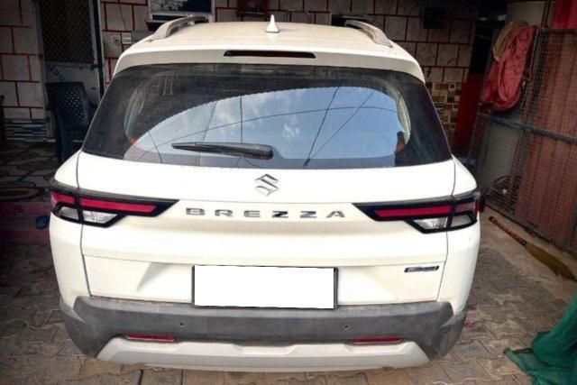 Maruti Suzuki Brezza Zxi Second-hand 2024 Maruti Suzuki Brezza Zxi for sale in Alwar