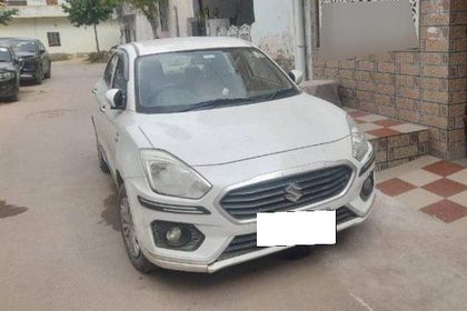 2018 Maruti Suzuki Swift Dzire LXI 1.2 BS IV