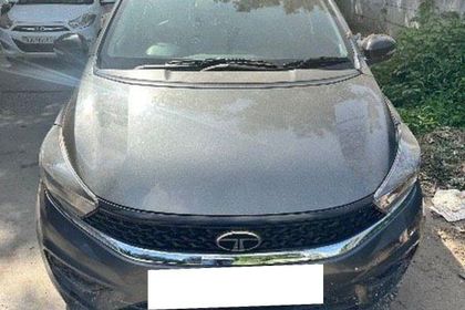 2024 Tata Tiago एक्सटी Rhythm सीएनजी