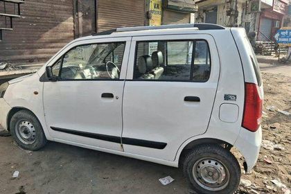 2017 Maruti Suzuki Wagon R एलएक्सआई सीएनजी ऑप्शनल