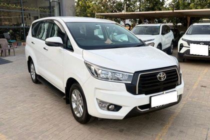 2023 Toyota Innova Crysta 2.4 GX 7Str