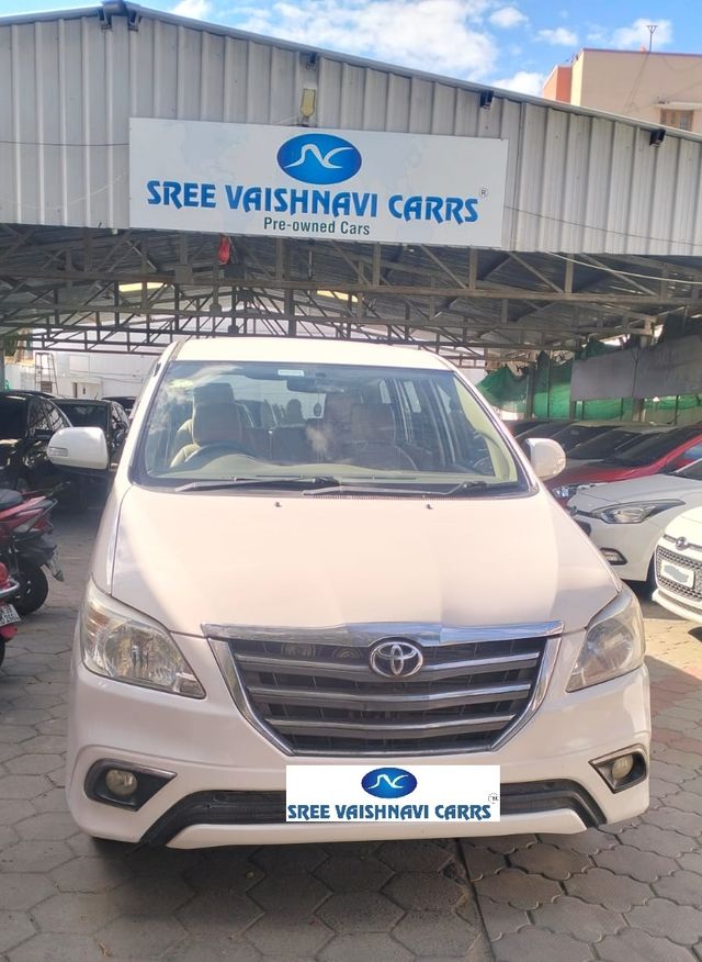 Toyota Innova 2.5 वीएक्स (Diesel) 7 Seater Second-hand 2014 Toyota Innova 2.5 वीएक्स (Diesel) 7 Seater for sale in Coimbatore