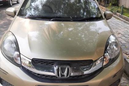 2015 Honda Mobilio ई i-DTEC