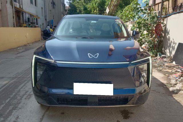 Mahindra XEV 9e पैक थ्री Second-hand 2025 Mahindra XEV 9e पैक थ्री for sale in New Delhi