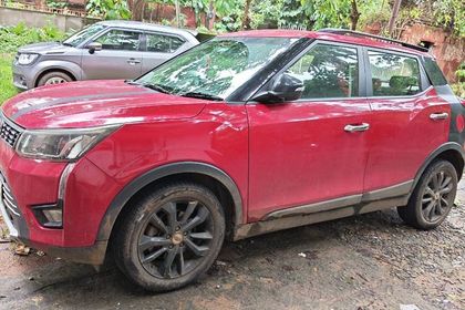 2019 Mahindra XUV300 W8 BSIV