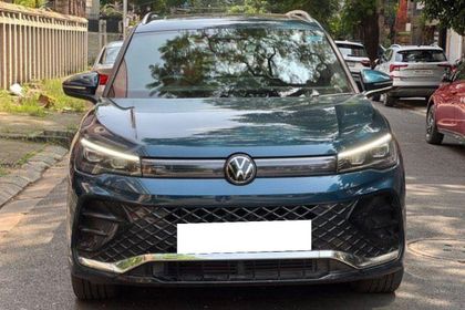 2025 Volkswagen Tiguan R Line 2.0 लीटर टीएसआई