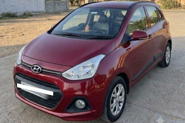 Hyundai Grand i10 Sportz Second-hand 2014 Hyundai Grand i10 Sportz for sale in Indore