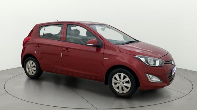 Second-hand 2013 Hyundai i20 स्पोर्टज़ 1.2 for sale in Bangalore