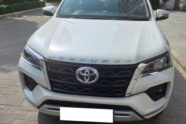 Toyota Fortuner 4X2 AT Second-hand 2023 Toyota Fortuner 4X2 AT for sale in Gurgaon