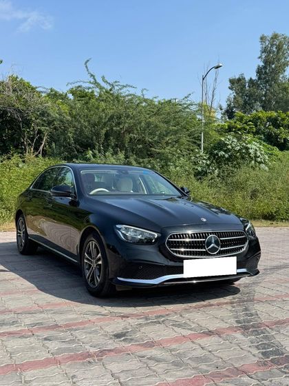 2022 Mercedes-Benz E-Class एक्सक्लूसिव ई 200 बीएस6
