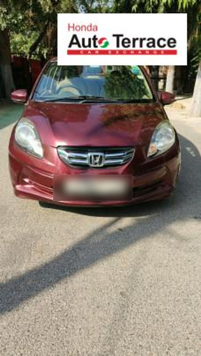 Honda Amaze एस रेनफोर्स्ड पेट्रोल Second-hand 2015 Honda Amaze एस रेनफोर्स्ड पेट्रोल for sale in New Delhi