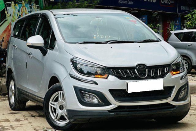 Mahindra Marazzo M8 Second-hand 2018 Mahindra Marazzo M8 for sale in New Delhi
