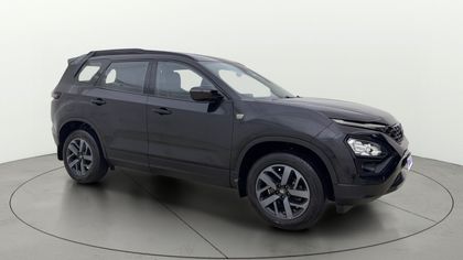 2022 Tata Safari XT Plus Dark Edition BSVI