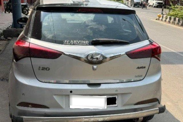 Hyundai i20 Asta 1.2 Second-hand 2015 Hyundai i20 Asta 1.2 for sale in Agra