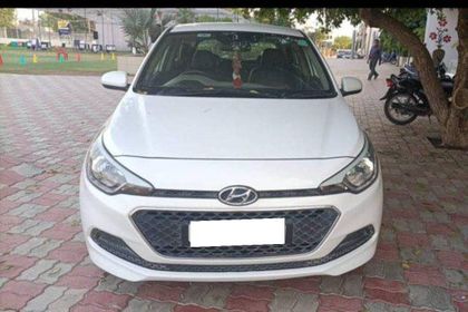 2017 Hyundai i20 1.4 मैग्ना एग्जीक्यूटिव