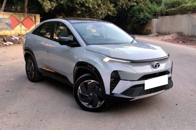 Tata Curvv EV Empowered Plus A 55 Second-hand 2024 Tata Curvv EV Empowered Plus A 55 for sale in New Delhi