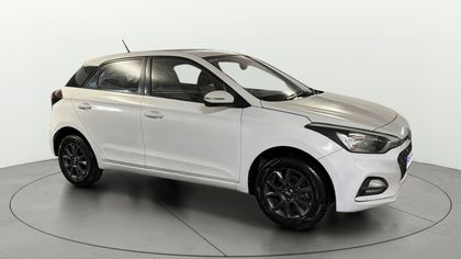 2018 Hyundai i20 पेट्रोल CVT एस्टा