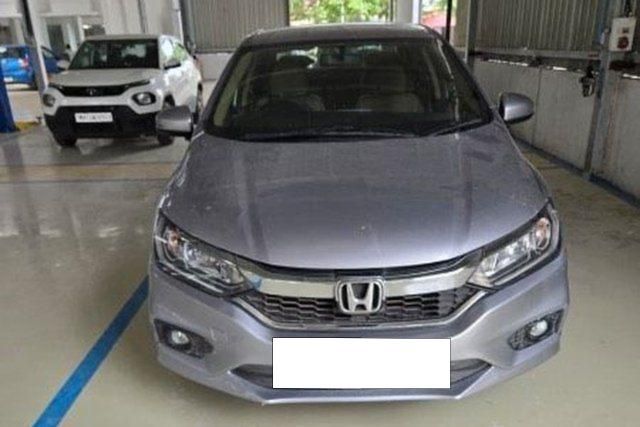 Second-hand 2022 Honda City वी MT for sale in Pimpri chinchwad