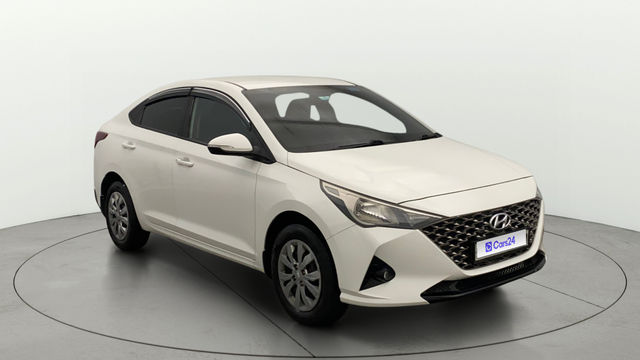 Second-hand 2020 Hyundai Verna एस प्लस for sale in Lucknow