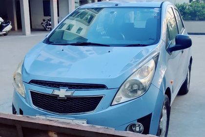 2012 शेवरले बीट LS