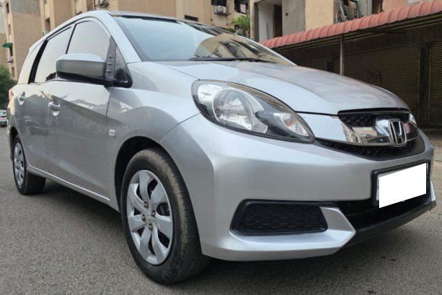 Honda Mobilio एस रेनफोर्स्ड i-VTEC Second-hand 2015 Honda Mobilio एस रेनफोर्स्ड i-VTEC for sale in Nagpur