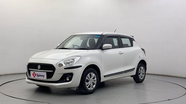Second-hand 2021 Maruti Suzuki Dzire वीएक्सआई एटी for sale in Ahmedabad