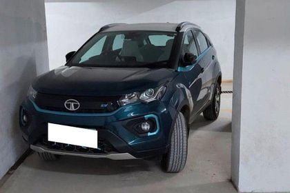 2022 Tata Nexon EV एक्सजेड प्लस
