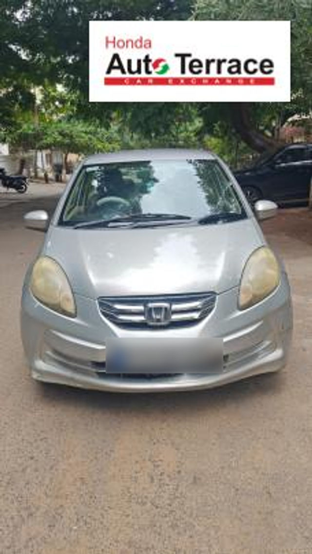 Second-hand 2014 Honda Amaze S Diesel for sale in Visakhapatnam