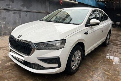 2023 स्कोडा स्लाविया 1.0 TSI Active