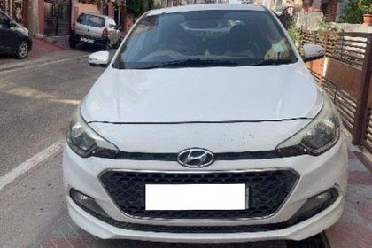 2015 Hyundai i20 Sportz 1.2