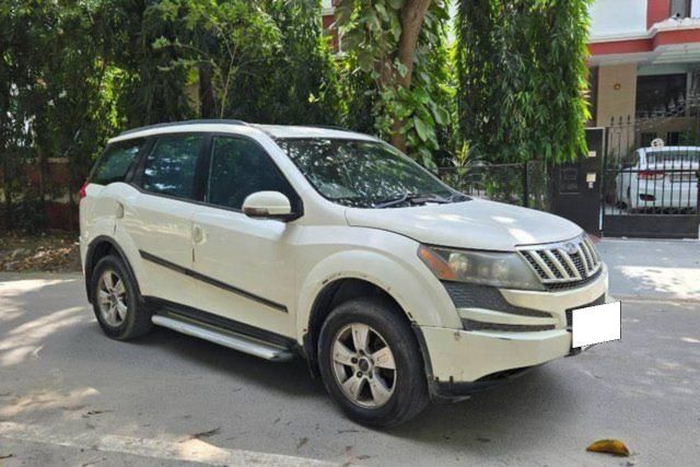 Second-hand 2012 Mahindra XUV500 W8 FWD for sale in Gurgaon
