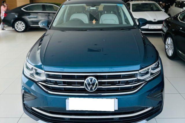 Second-hand 2023 Volkswagen Tiguan 2.0 TSI एलिगेंस for sale in Jaipur