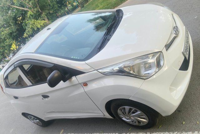 Hyundai EON Era Plus Second-hand 2013 Hyundai EON Era Plus for sale in Chandigarh