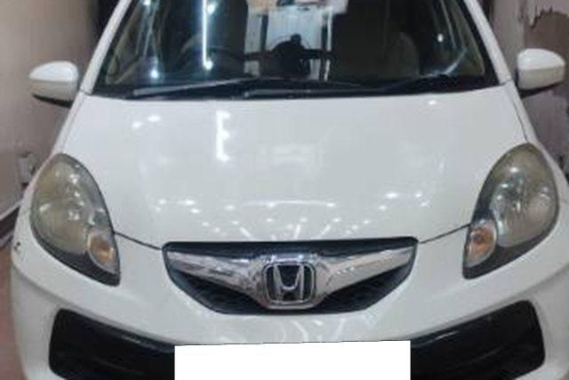 Second-hand 2012 Honda Brio S MT for sale in Noida
