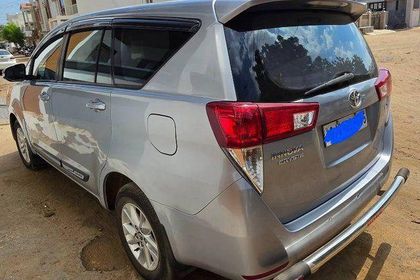 2016 Toyota Innova Crysta 2.4 GX MT 8S बीएस4