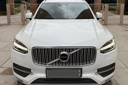 2017 Volvo XC90 D5 R-Design