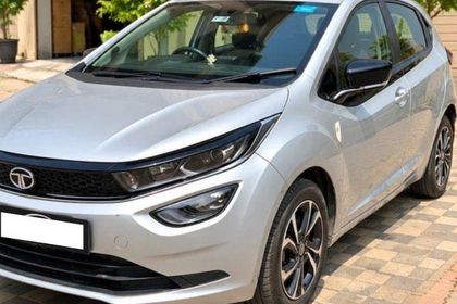 2020 Tata Altroz XZ बीएस6