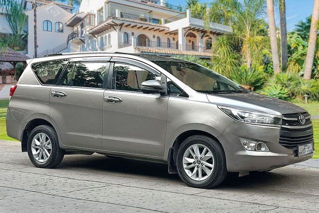 Toyota Innova Crysta 2.8 GX AT BSIV Second-hand 2018 Toyota Innova Crysta 2.8 GX AT BSIV for sale in New Delhi
