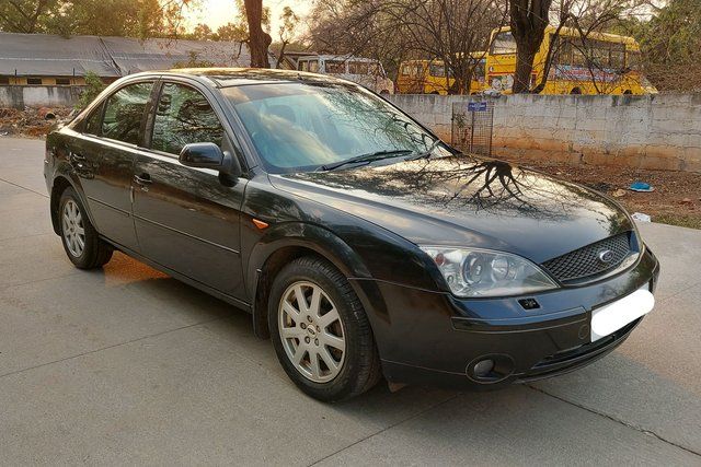 Ford Mondeo Ghia Duratec Second-hand 2001 Ford Mondeo Ghia Duratec for sale in Hyderabad
