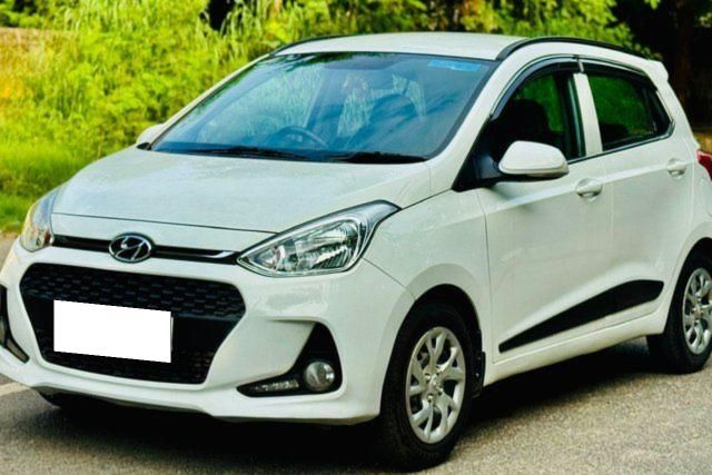 Second-hand 2019 Hyundai Grand i10 1.2 कप्पा स्पोर्टज़ बीएस4 for sale in New Delhi