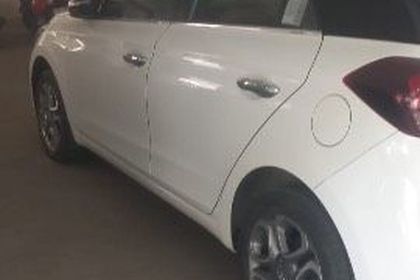 2019 Hyundai i20 Sportz Plus Dual Tone BSIV