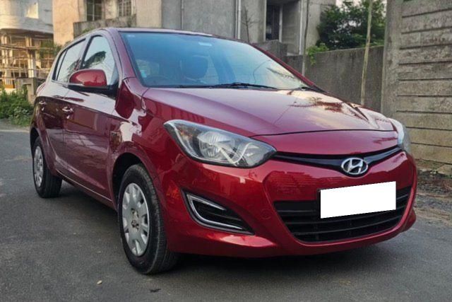 Second-hand 2012 Hyundai i20 1.2 Magna for sale in Nagpur