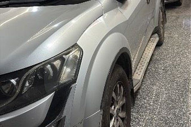 Second-hand 2017 Mahindra XUV500 AT W10 FWD for sale in Ghaziabad