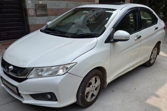 Honda City i VTEC CVT VX Second-hand 2015 Honda City i VTEC CVT VX for sale in New Delhi
