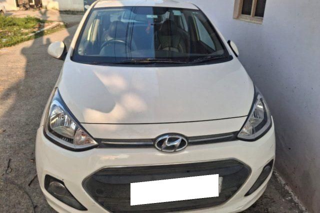 Hyundai Xcent 1.2 Kappa SX Option Second-hand 2016 Hyundai Xcent 1.2 Kappa SX Option for sale in Rishikesh