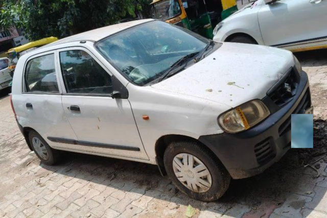 Second-hand 2012 Maruti Suzuki Alto 800 LXI for sale in Ahmedabad