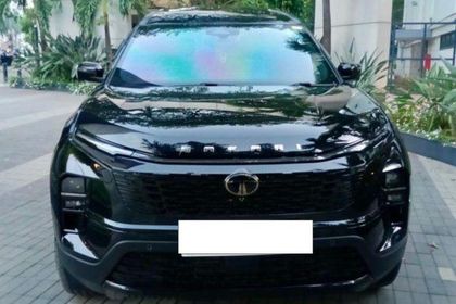 2024 Tata Safari अकंप्लिश्ड प्लस Dark 6S AT