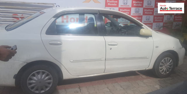 Toyota Etios जी Second-hand 2011 Toyota Etios जी for sale in Lucknow