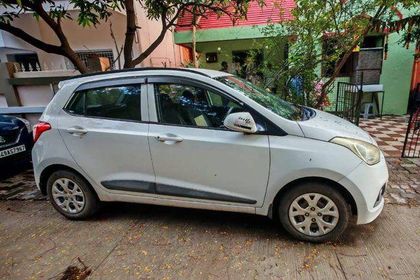 2015 Hyundai Grand i10 Sportz