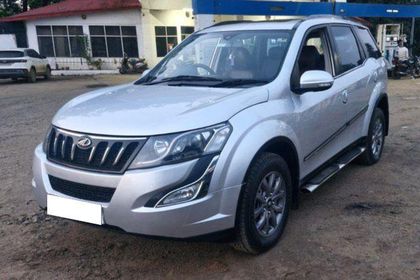 2016 Mahindra XUV500 W10 2WD